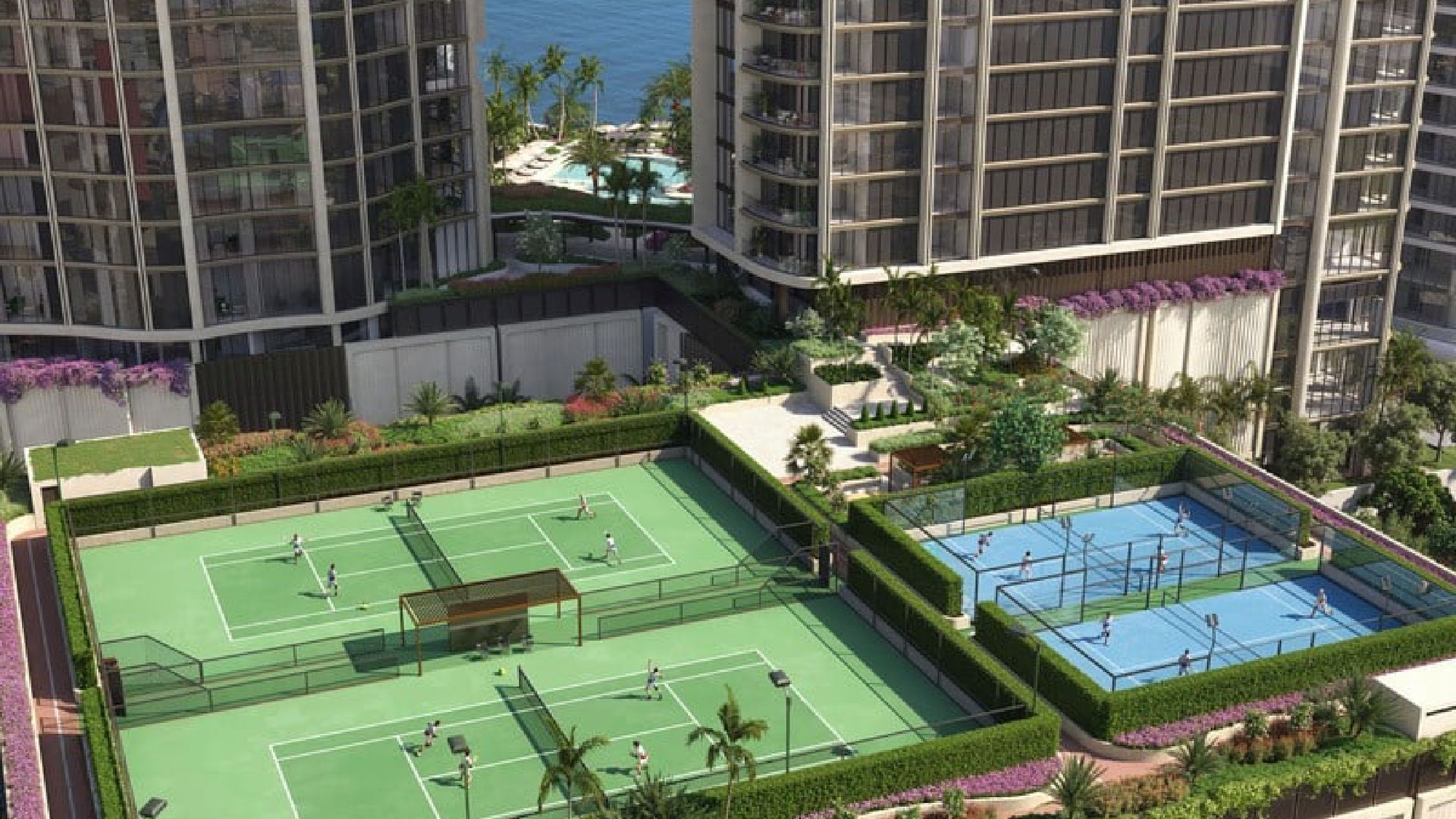 Tennis and padel courts